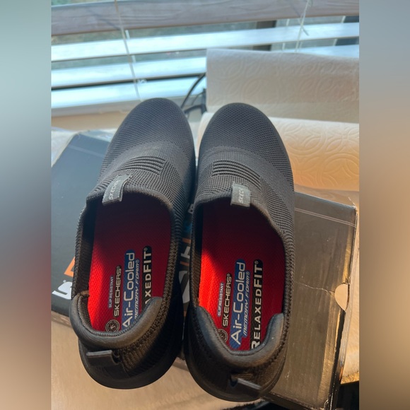 Sketchers Work Footwear - Picture 3 of 13